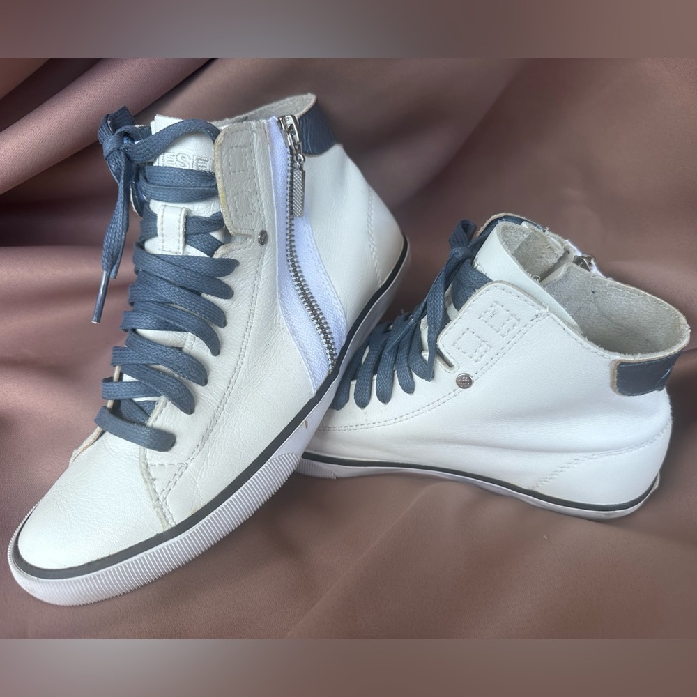 High-top leather shoes Diesel
